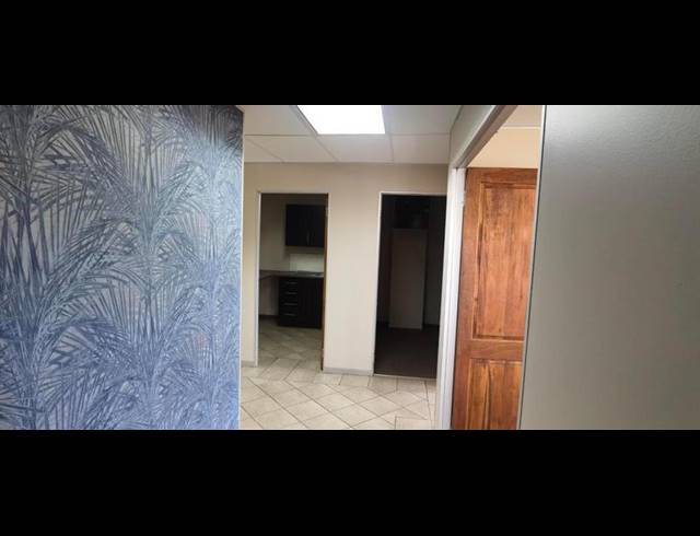 BUSINESS PROPERTY TO RENT IN TYGER VALLEY